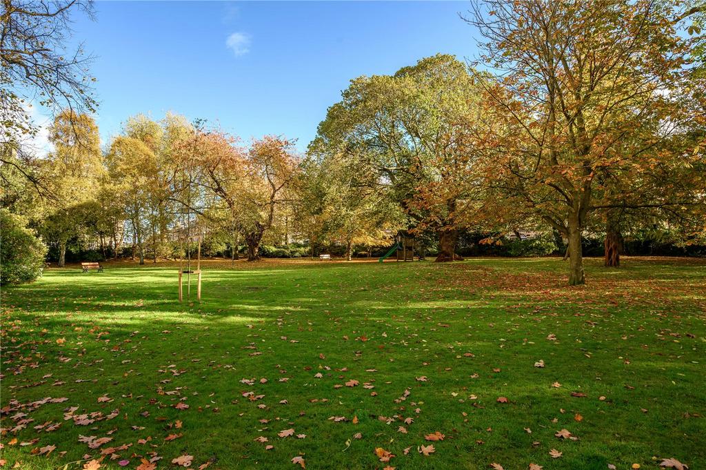 Drummond Place Grdns