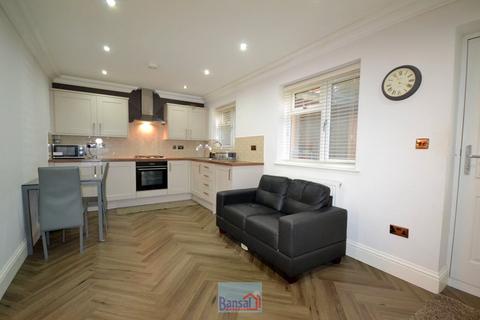 1 bedroom flat to rent, Leighton Close, CV4
