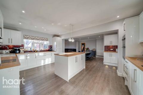 4 bedroom detached house for sale, Witham Road, Braintree