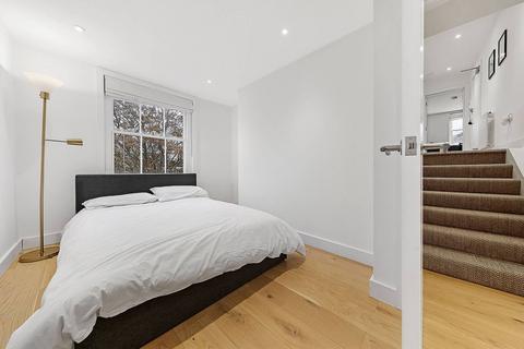 2 bedroom flat to rent, Cumberland Street, Pimlico, London, SW1V