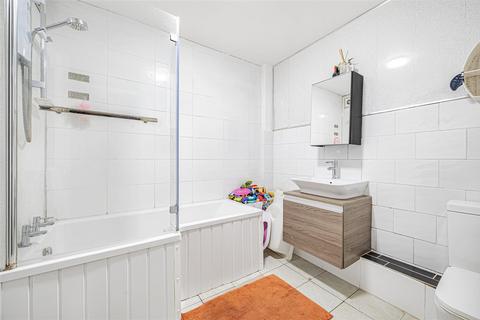 2 bedroom flat for sale, Litlington Court, Seaford, Seaford
