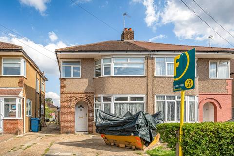 3 bedroom semi-detached house to rent, Elgin Avenue, Harrow, HA3
