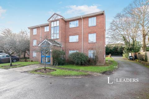 Wellington Road, Bournemouth, BH8