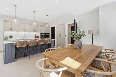 undefined, Copsem Lane, Esher