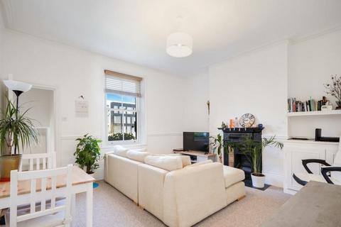 1 bedroom flat to rent, Thorney Hedge Road, London, W4