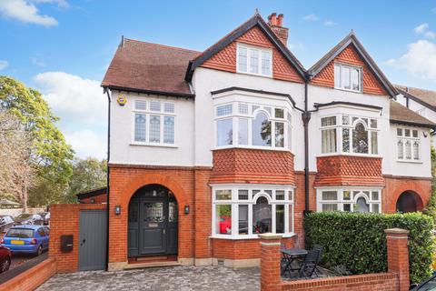 undefined, Curzon Road, Weybridge, Surrey, KT13
