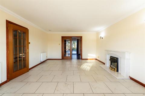 undefined, Perth Road, Bankfoot, Perth