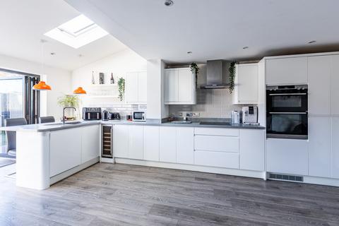 3 bedroom semi-detached house for sale, Frampton Cotterell, Bristol BS36