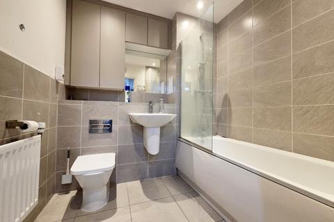3 bedroom flat to rent, Pedley House, Barking IG11