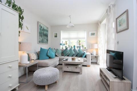3 bedroom house to rent, OAKS LANE, GREAT BOOKHAM, KT23