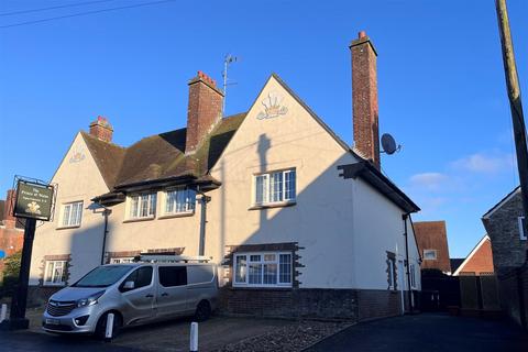 2 bedroom ground floor flat to rent, High Street, Dorchester DT2
