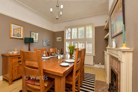 3 bedroom terraced house for sale, High Street, Canterbury CT3