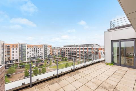 Larden Road, Acton, London, W3