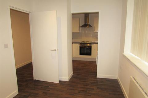 1 bedroom flat to rent, ONE BEDROOM GROUND FLOOR APARTMENT WITH PARKING