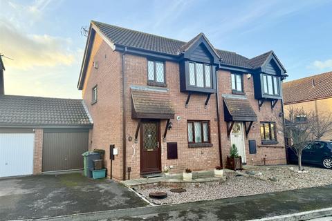 Ashmead, Longlevens GL2