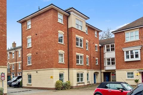 2 bedroom flat for sale, St. Gabriel's, Wantage, OX12