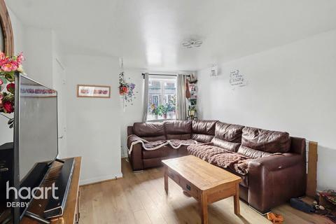3 bedroom semi-detached house for sale, Girton Way, Derby