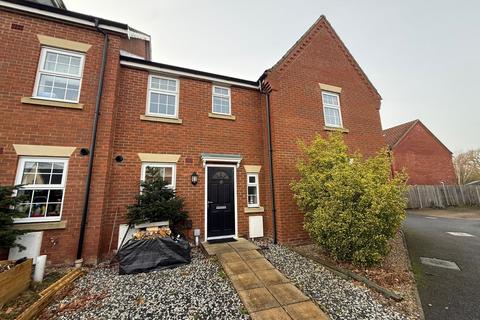 2 bedroom terraced house to rent, Old Oak Close, Norfolk NR18