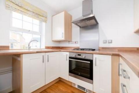 2 bedroom terraced house to rent, Old Oak Close, Norfolk NR18