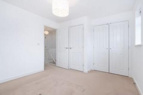 2 bedroom terraced house to rent, Old Oak Close, Norfolk NR18