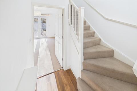 undefined, Old Oak Close, Norfolk NR18