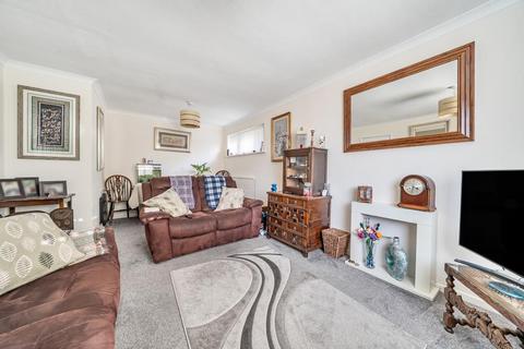2 bedroom detached bungalow for sale, Leominster,  Herefordshire,  HR6