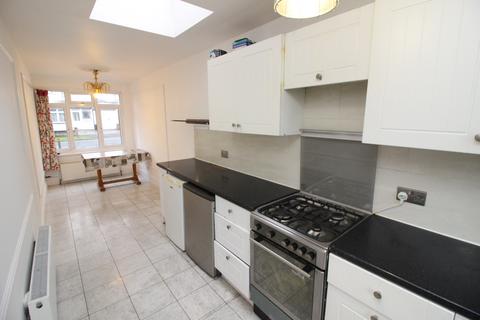 undefined, Poulton Avenue, Sutton SM1