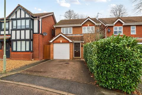 Alexandra Gardens, Knaphill, Woking