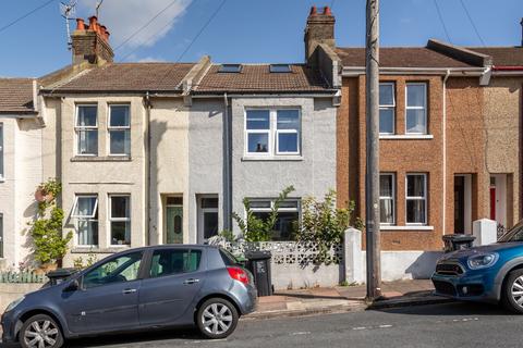 5 bedroom terraced house to rent, Brighton BN2