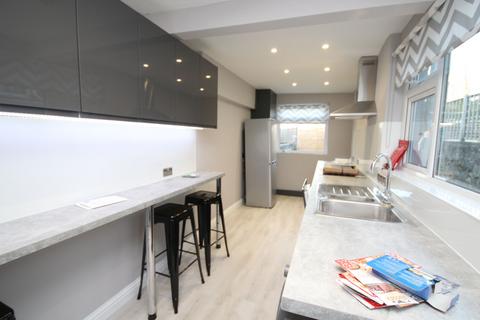 5 bedroom terraced house to rent, Brighton BN2