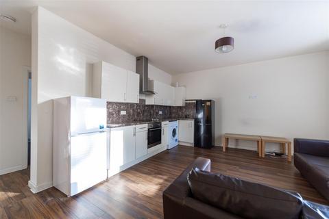 2 bedroom flat to rent, *Professionals* Bothal Street, Byker, Newcastle Upon Tyne