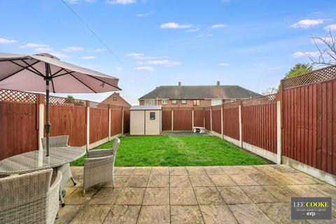 2 bedroom semi-detached house for sale, Griffiths Drive, Wolverhampton WV11