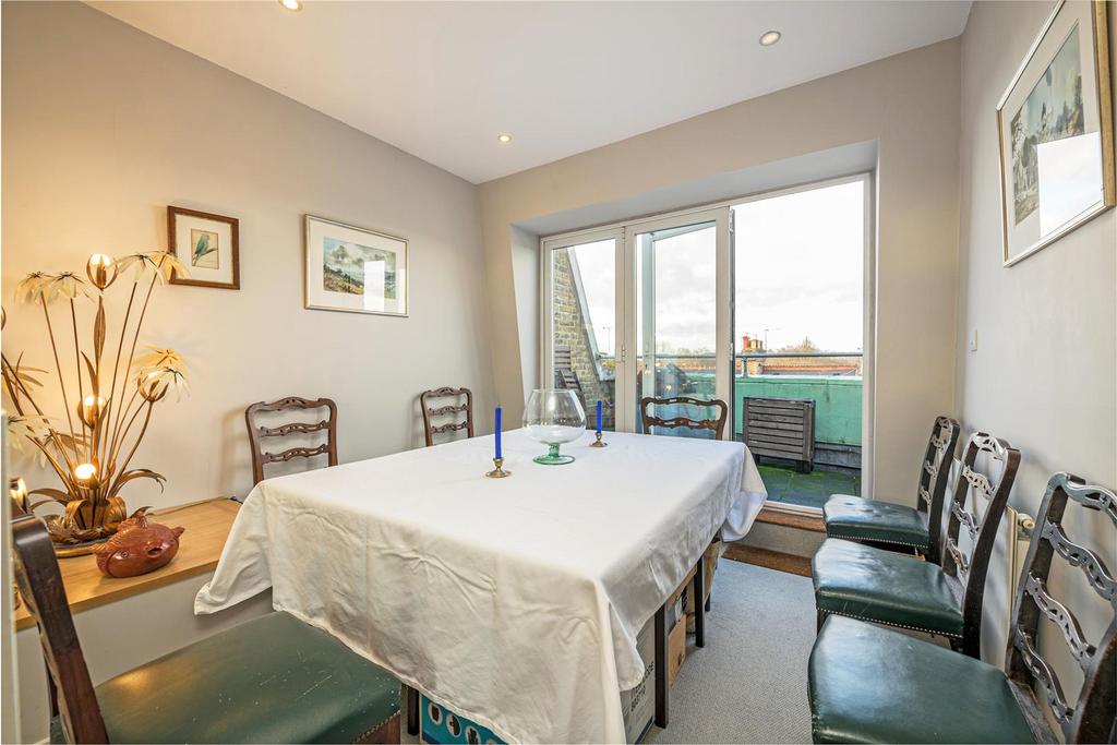 133a Lwr Rich Rd Din.jpg