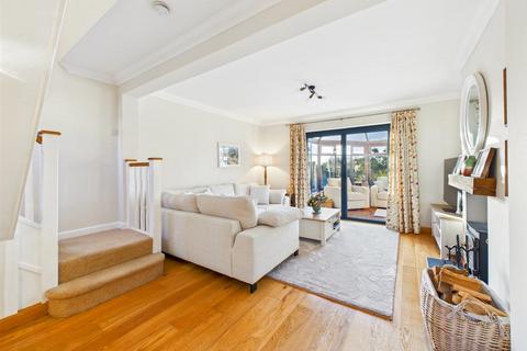 undefined, Kingsway, Nesscliffe, Shrewsbury