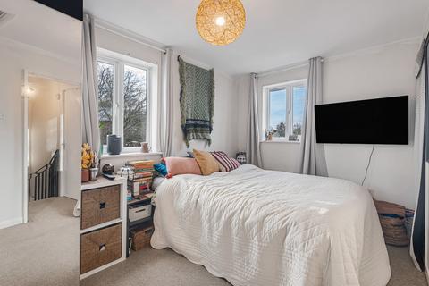 1 bedroom semi-detached house for sale, Salisbury Close, Alton, Hampshire