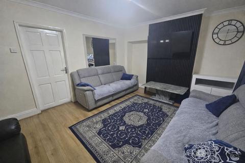 2 bedroom end of terrace house for sale, Round Road, Erdington