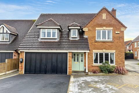 4 bedroom detached house for sale, Buckingham Road, Coalville, LE67