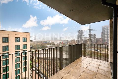 3 bedroom apartment to rent, Tyburn Gardens, Canning Town, London, E14