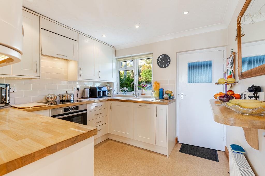 A15 - 3 Ashwood Close, Loddiswell - 260106