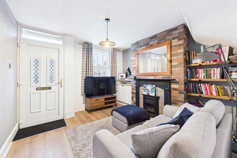 2 bedroom terraced house for sale, Millbrook Street, Cheltenham, Gloucestershire, GL50