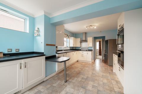 3 bedroom detached house for sale, Leamington Crescent, Lee On The Solent, Hampshire, PO13