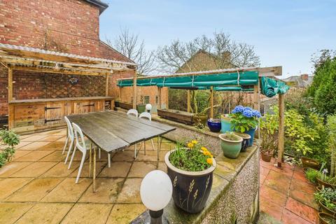 2 bedroom semi-detached house for sale, Holdale Road, Bakersfield, Nottingham