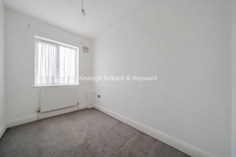 2 bedroom property to rent, Allenby Road, Southall, UB1