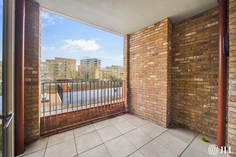 2 bedroom flat to rent, New Kent Road London SE17