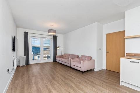 2 bedroom flat to rent, Lulworth Place, Warrington, WA4