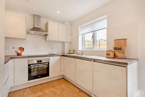 undefined, Hunt Way, Crowthorne, RG45