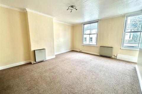 3 bedroom flat to rent, Fore Street, Kingsbridge
