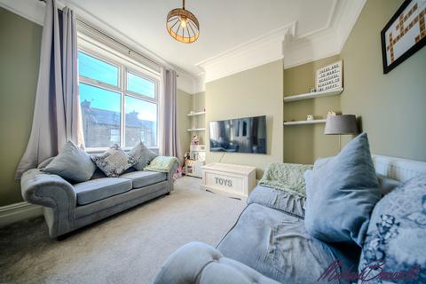 undefined, Firth Street, Bradford BD13