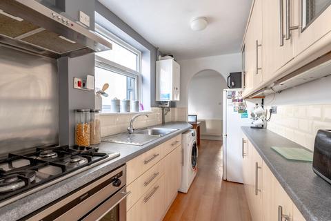 3 bedroom terraced house for sale, Beccles Road, Gorleston