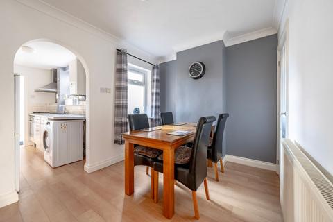 3 bedroom terraced house for sale, Beccles Road, Gorleston